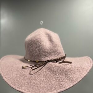 Elegant Pink Wool Hat
